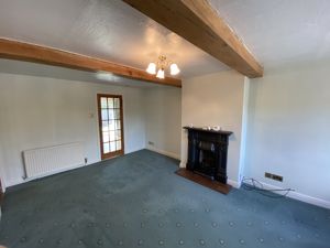 Lounge- click for photo gallery